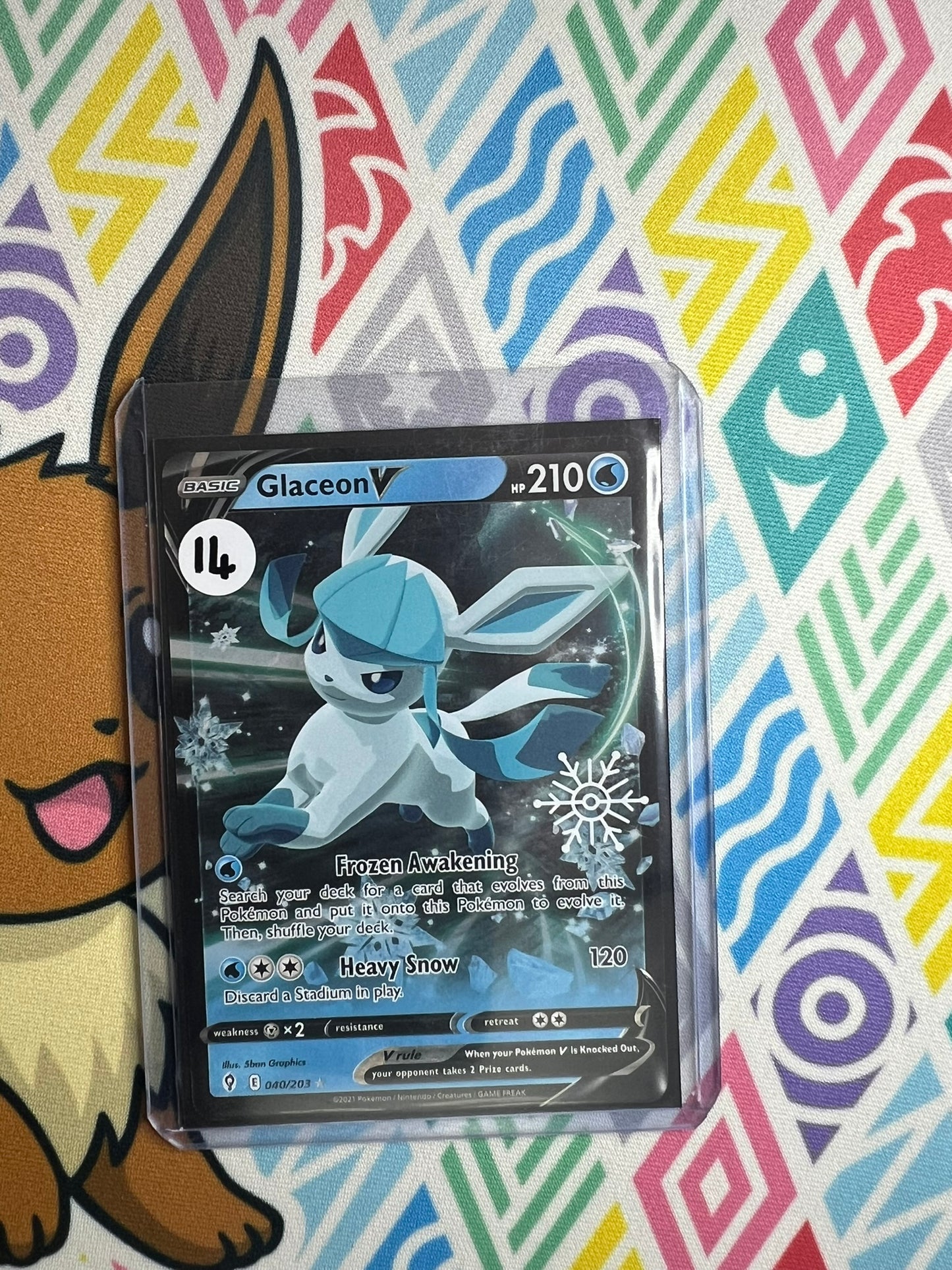 Glaceon V 040/203 Holiday edition