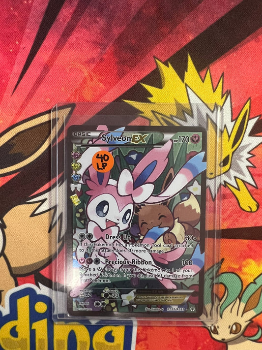 sylveon-ex-rc32-rc32-light-played