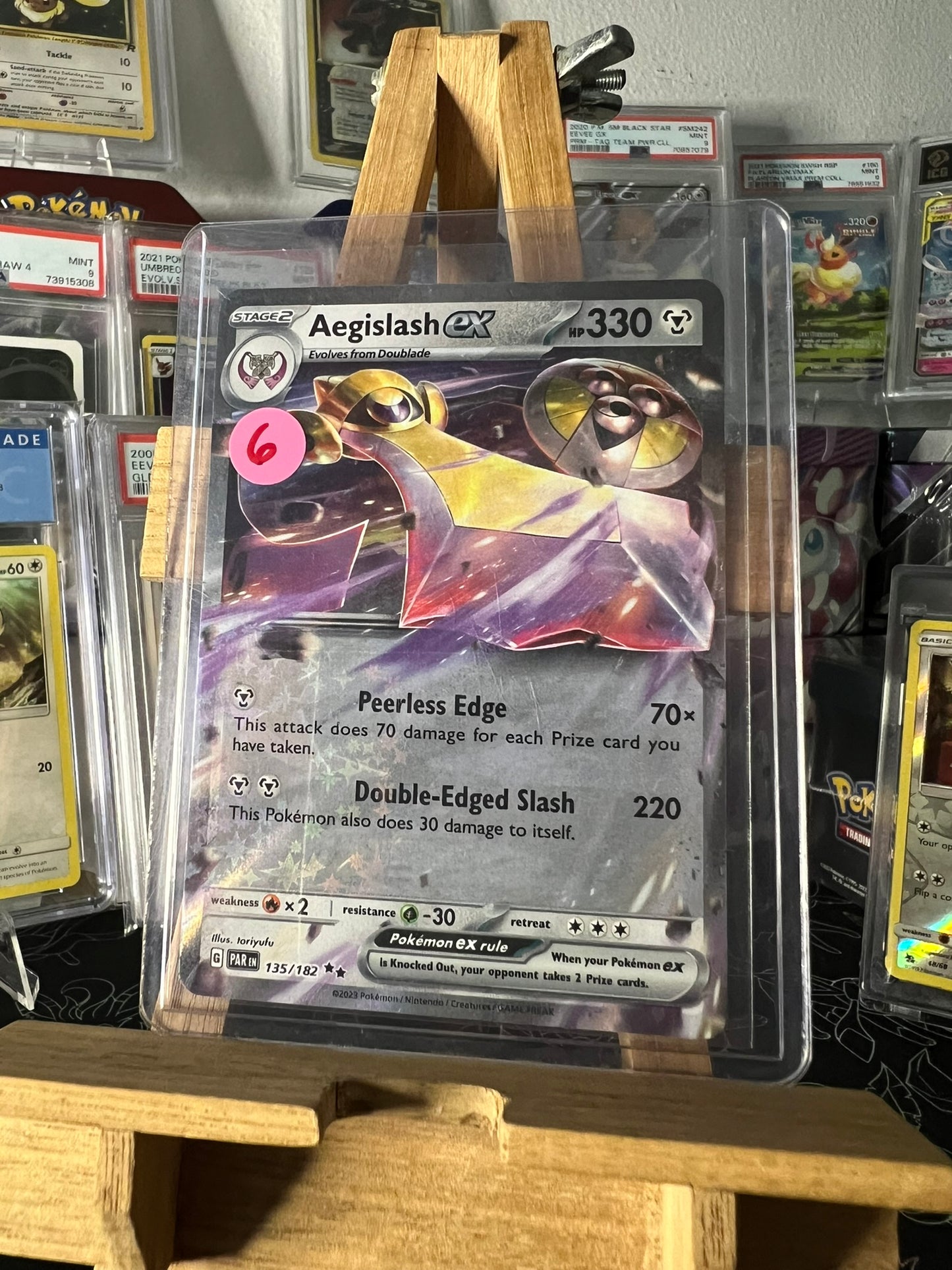 Aegislash Ex 135/182