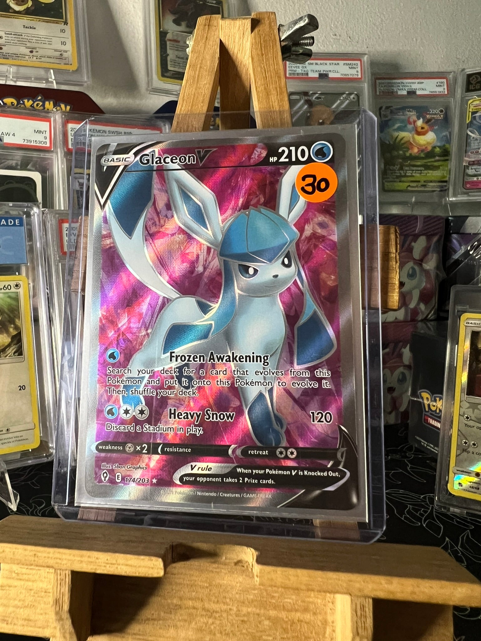 Glaceon V 174/203