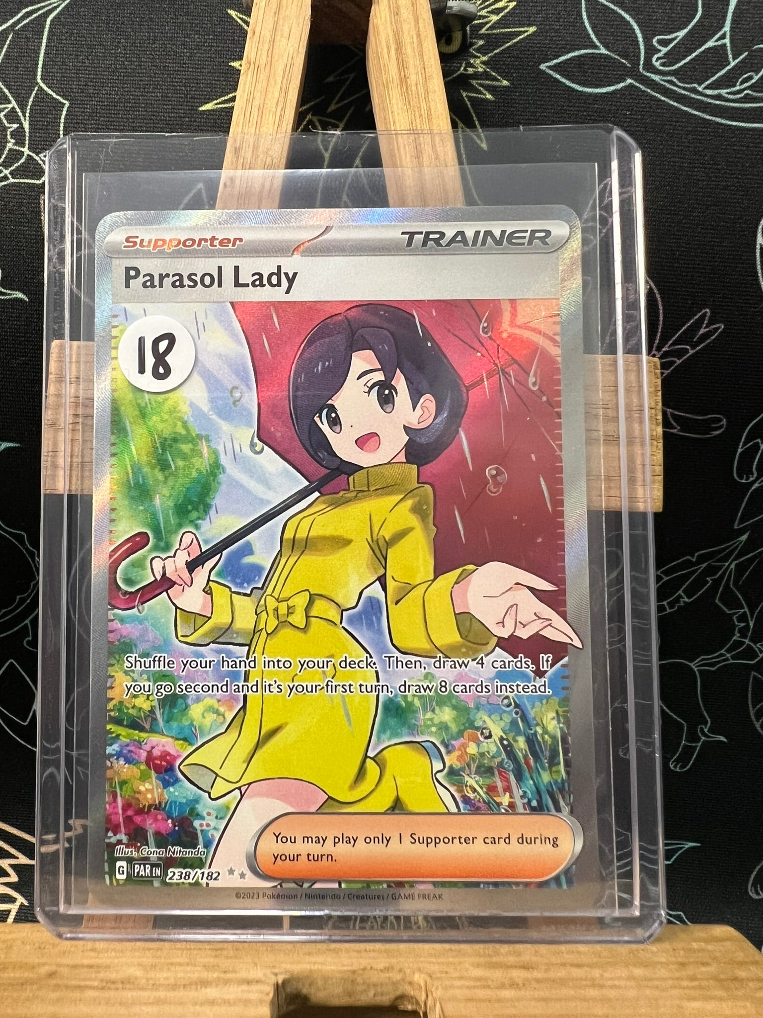 Parasol Lady 238/182