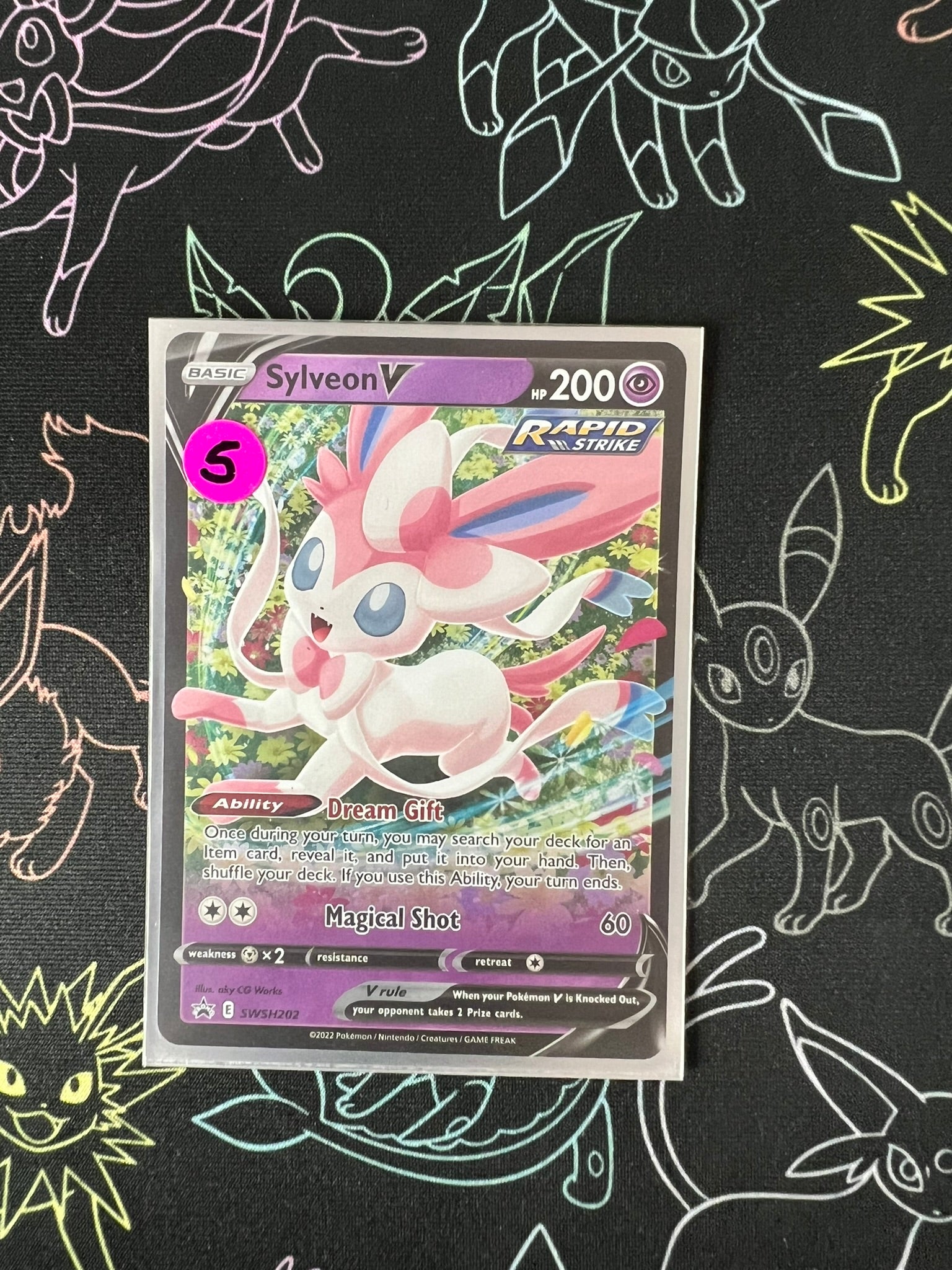 Sylveon V SWSH202